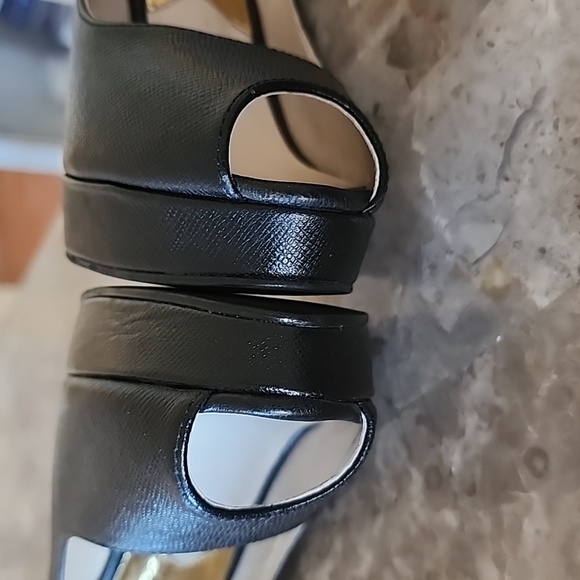 Michael Kors black heels - Picture 4 of 8